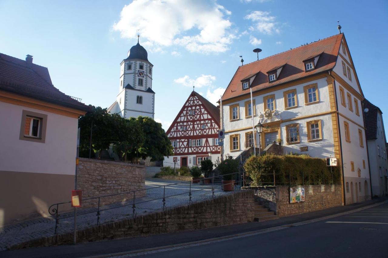 Wunderschoene Ferienwohnung In Winterhausen Mit Kueche, Bad Und Piano Exteriér fotografie
